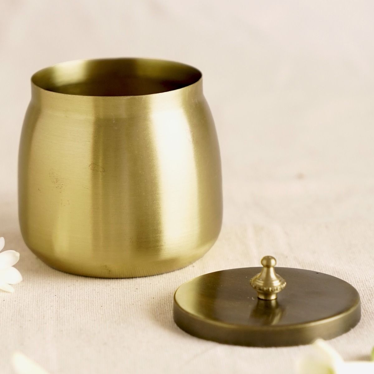 Elegant Pure Brass container