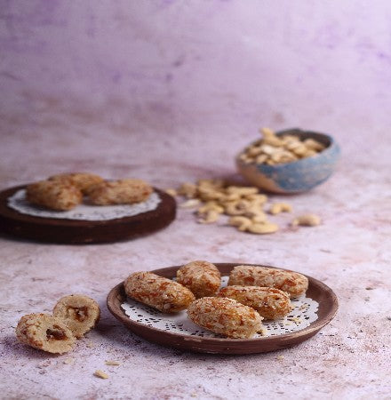 Kaju Honey Roll - Dry Fruit Mithai - Buy Online from Almond House | Desify
