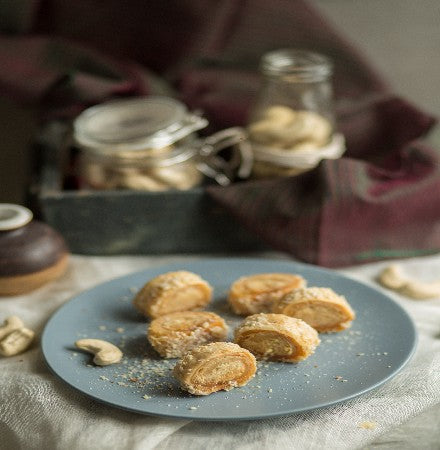 Cashew Turkish Roll - Baklava - Buy Online from Almond House | Desify