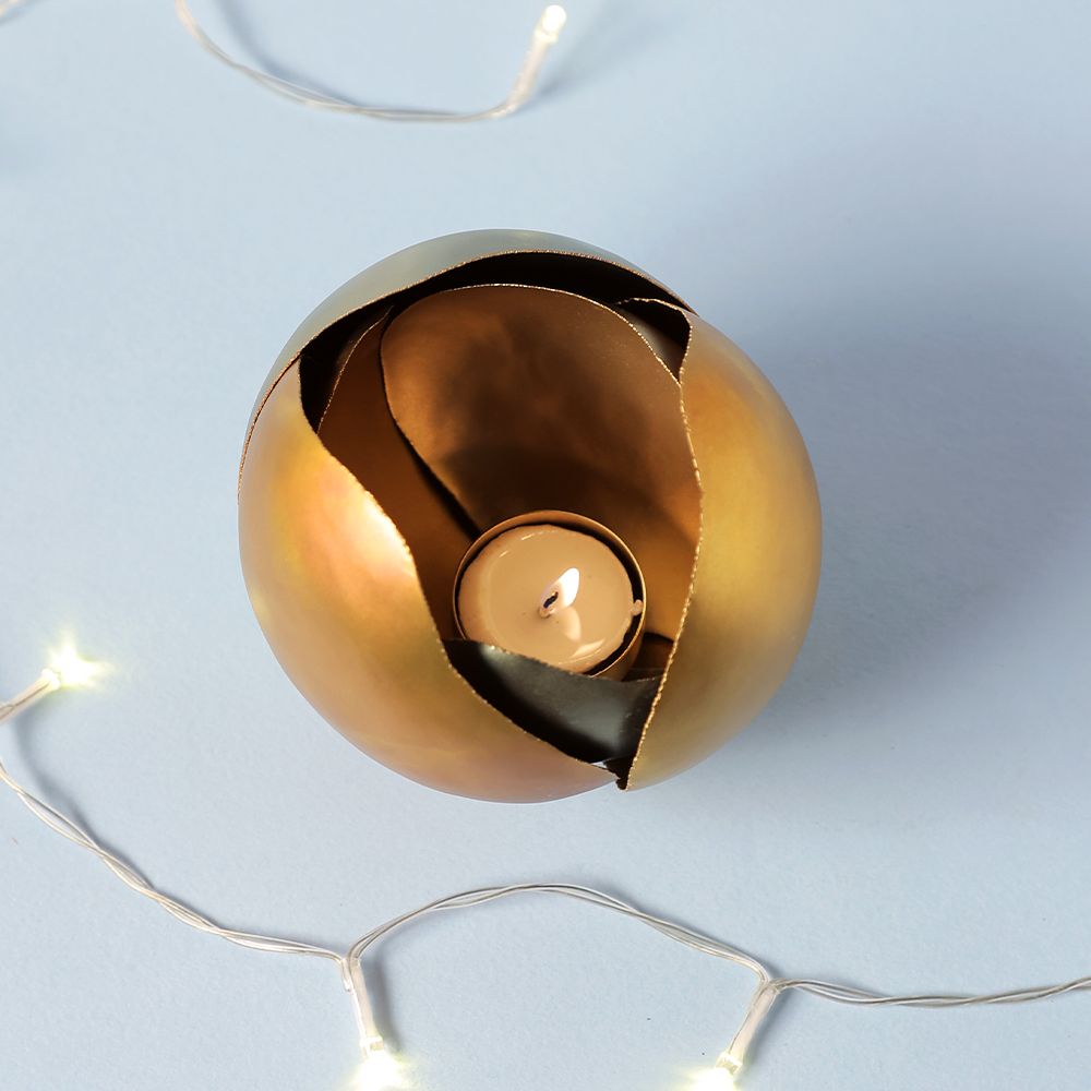 Wood Rose Tealight Holder Small. Brass with patina finish. Festive gift.