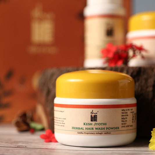 Traditional Snanam Pack. Herbal Powders. Natural recipes. Authentic bathing ritual.