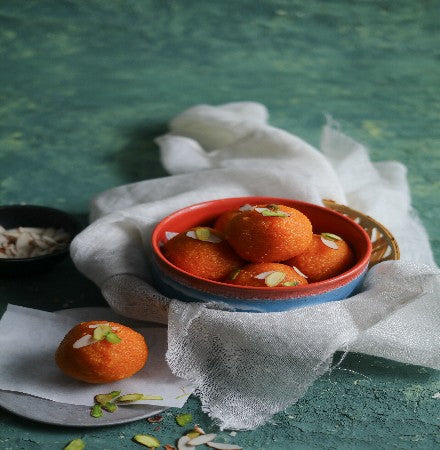Buy Motichur Laddu Online USA — Fresh from India, Delivered in Days - Desify