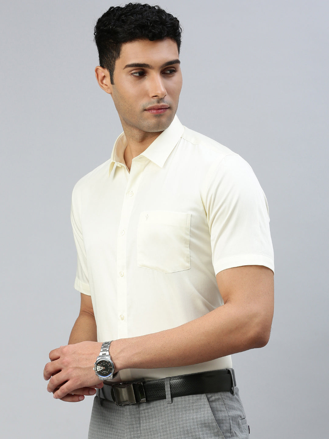 Mens 100% Cotton Cream Shirt  Royal Gold NI