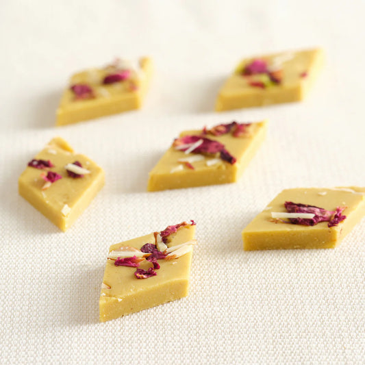 THANDAI KAJU KATLI - Gift Packs - Buy Online from Dadus | Desify