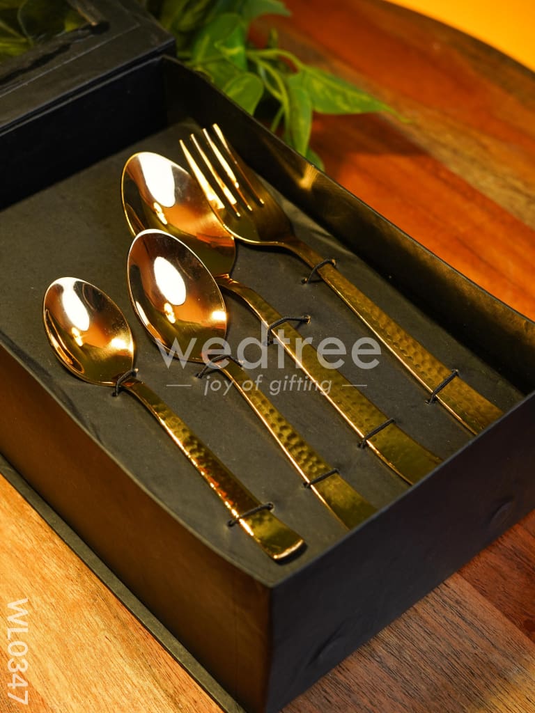 Cutlery Set (Table Spoon, Dessert spoon, Teaspoon and Fork) - Gold (Set of 24 pieces)