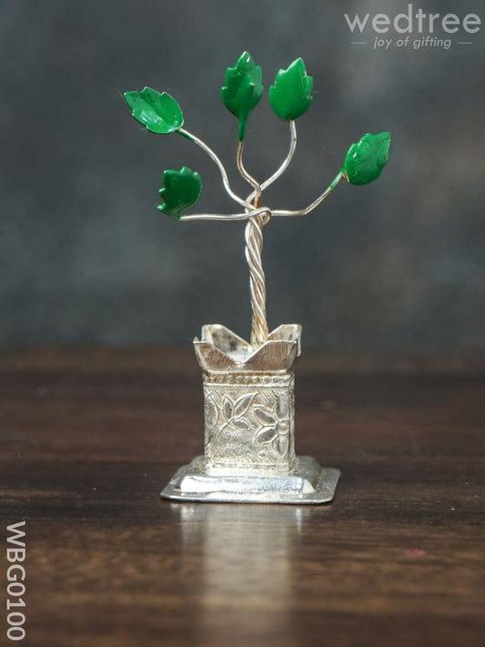 German Silver Tulasi Maadam with Green Leaves