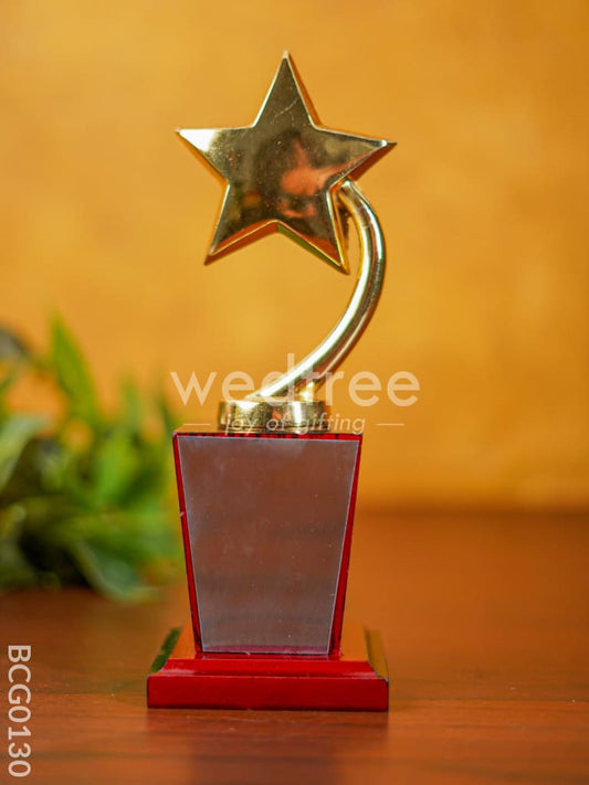 Gold Star Trophy - BCG0130