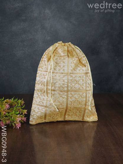 Golden Embroidary String Bag