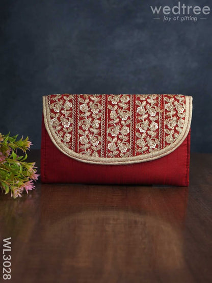 Golden Embroidery Sling Bag with Zardosi Work