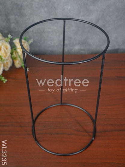 Hammered Planter Pot & Stand