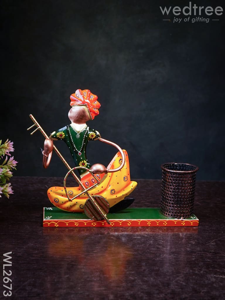 Hand Painted Musical Pen Stand