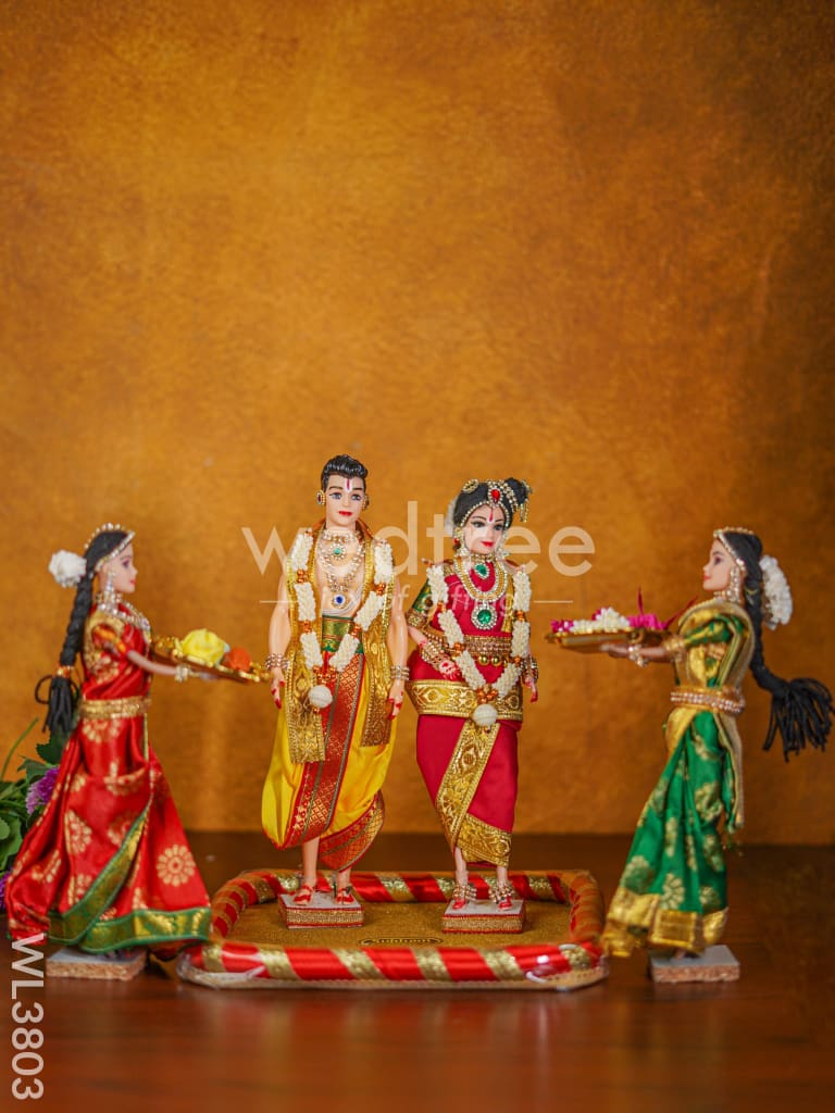 Iyengar Style Wedding Dolls - Set of 4