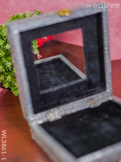 Jewel Box - Floral design with Mirror