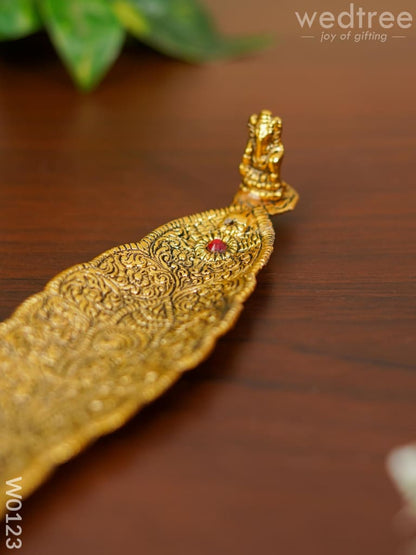 Leaf Agarbathi Stand Gold Ganesha