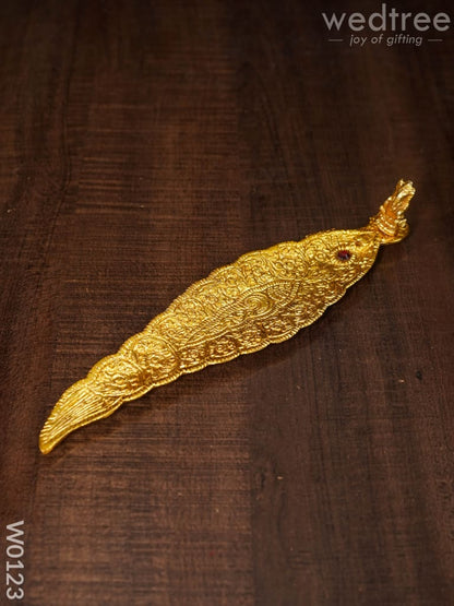 Leaf Agarbathi Stand Gold Ganesha