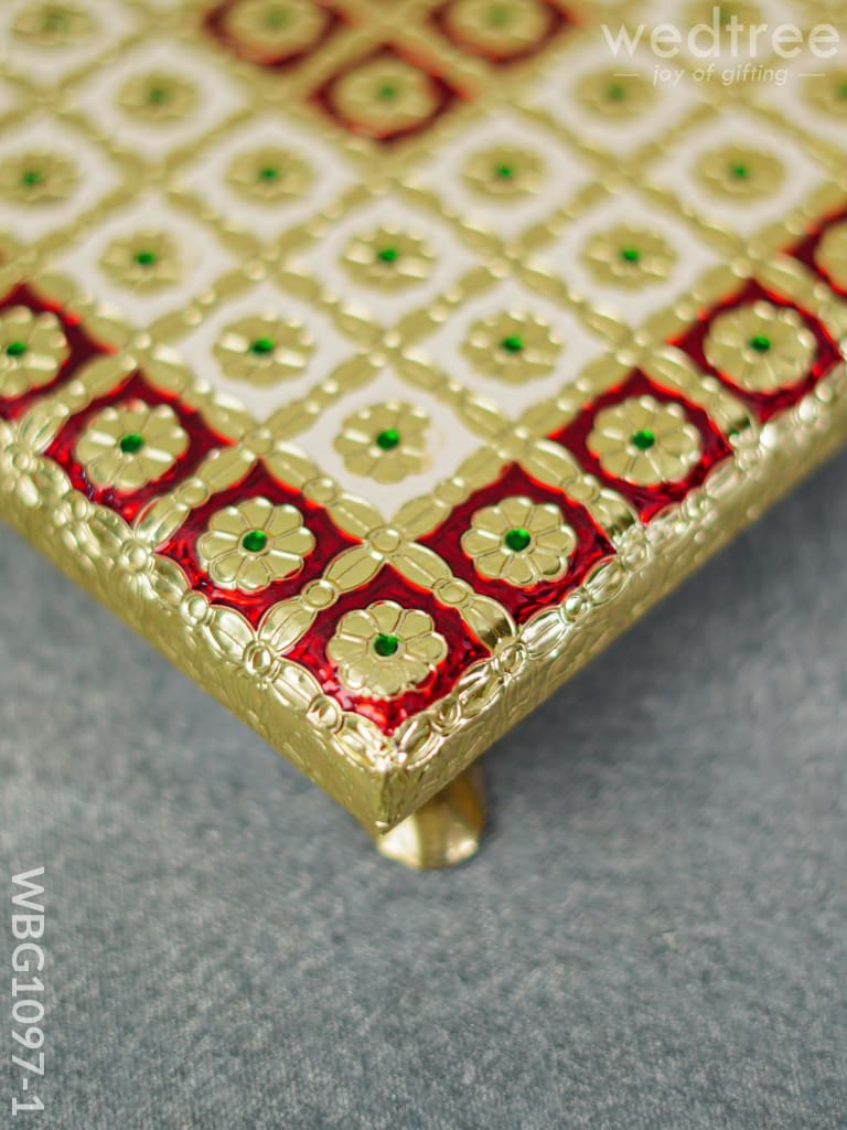 Meenakari Manai - 8x8 inch