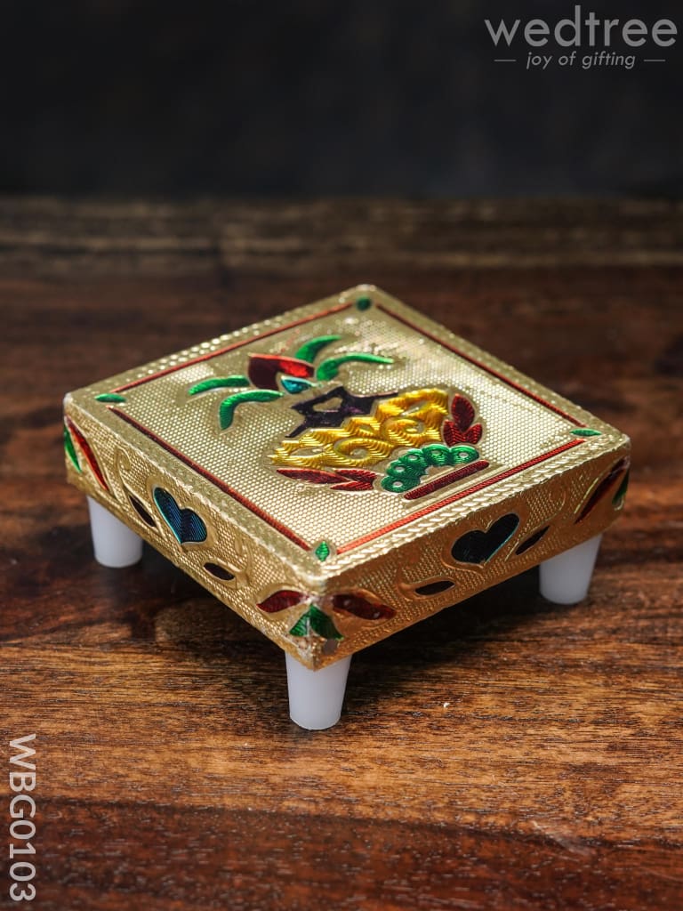 Meenakari Manai with Kodam Design - 3X3 Inches