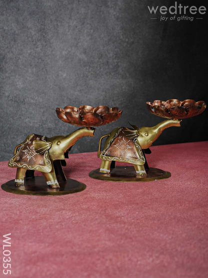 Metal Elephant T-Light holder - Set of 2