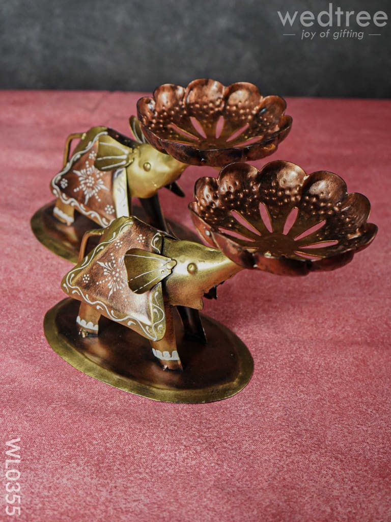 Metal Elephant T-Light holder - Set of 2