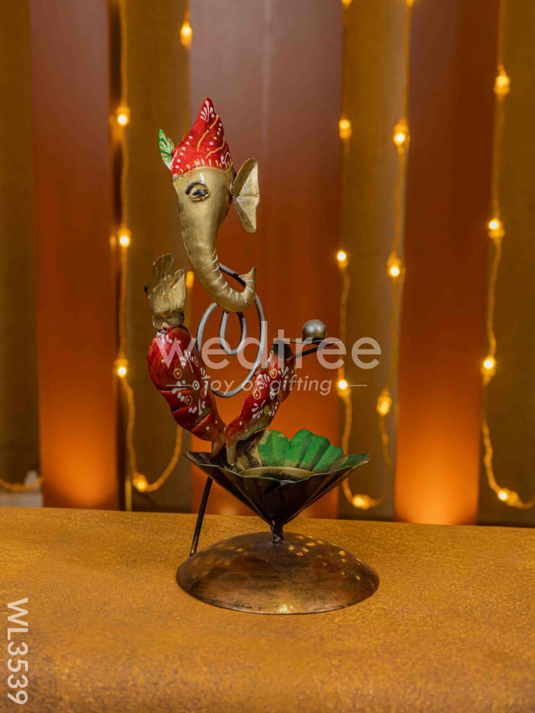 Metal Ganesha T Light Holder