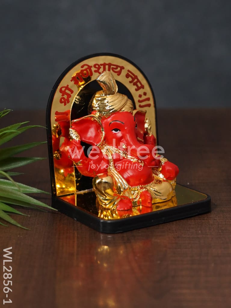 Pagadi Ganesha Idol