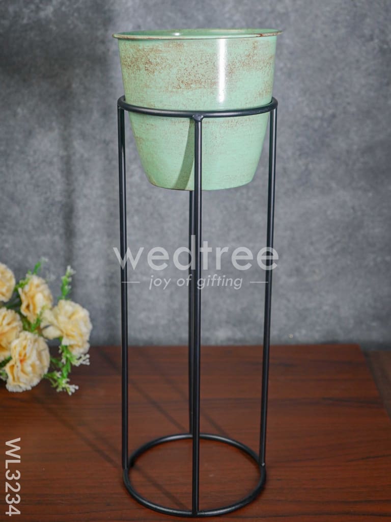 Pastel Green Planter Pot & Stand