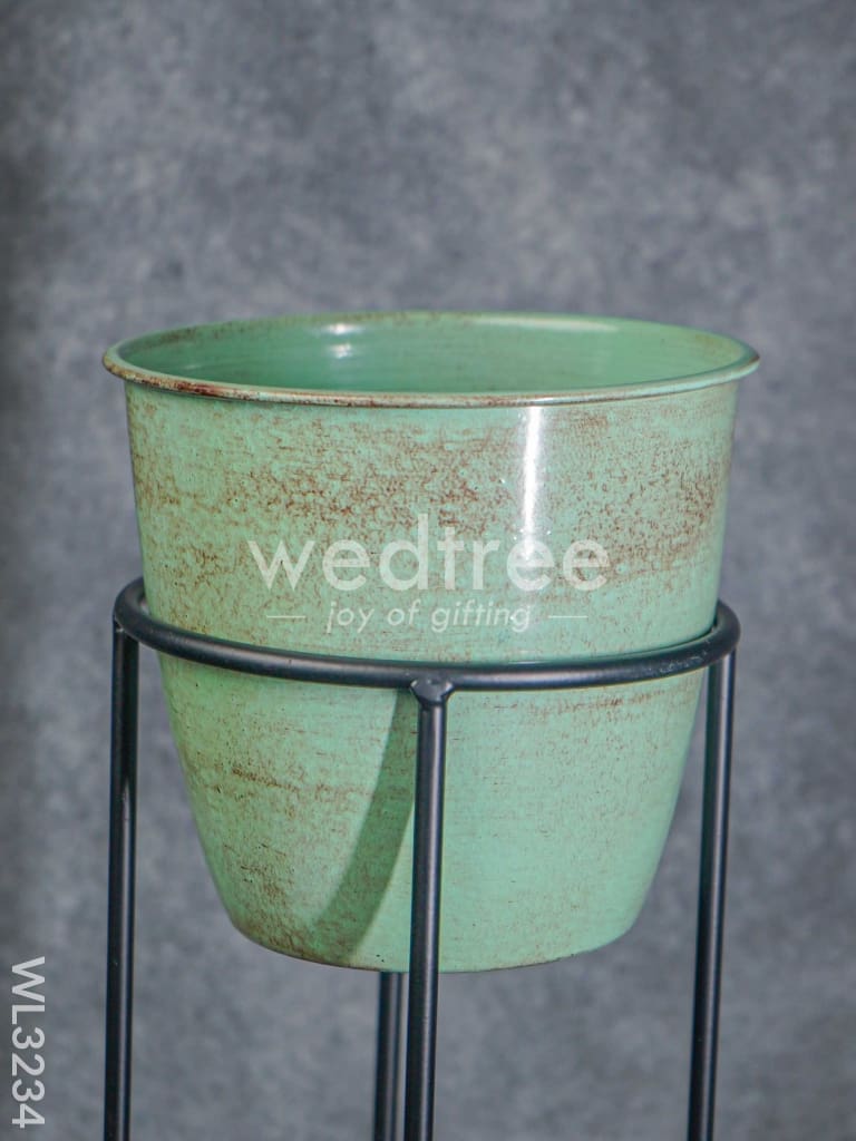 Pastel Green Planter Pot & Stand