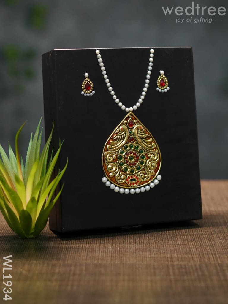 Tanjore Painted Jewel Box (6.5 x 5.5)