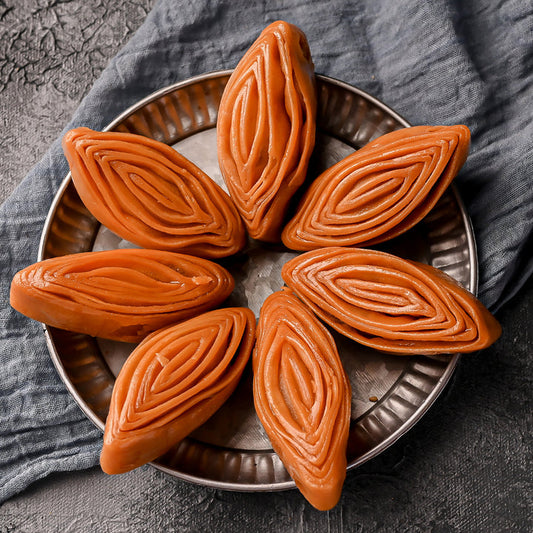 Tapeshwaram Kaja - Classic North Indian - Buy Online from Dadus | Desify