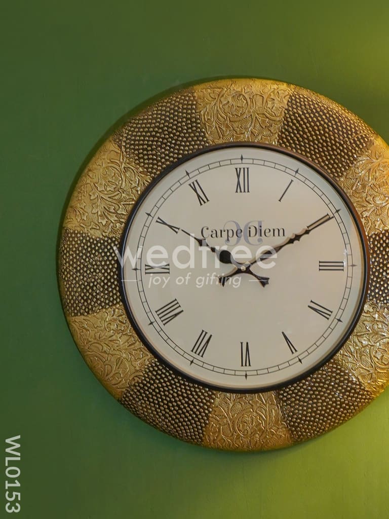 Wall clocks - Embossed brass with Brown and gold Swan design (18 inch)