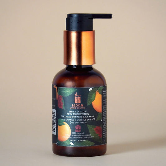 Shine & Glow Skin Brightening Organic Face Wash With Orange & Licorice Extract (All Skin Types) - 100ml