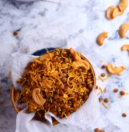 Dal Mot - North Indian Namkeen - Buy Online from Almond House | Desify