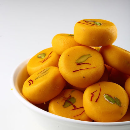 Kesar Peda - Classic North Indian - Buy Online from Dadus | Desify